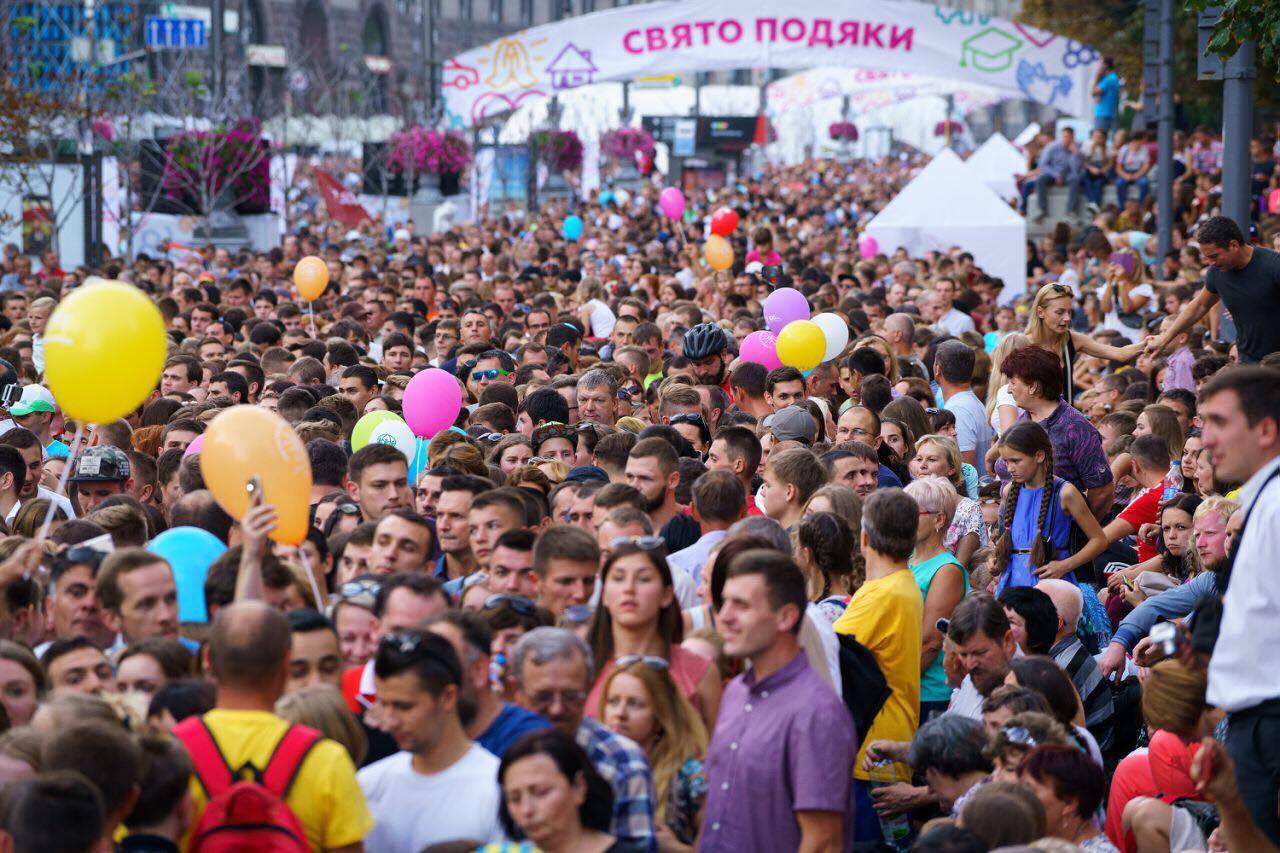 Ник Вуйчич с сотнями тысяч украинцев отпраздновал День благодарения!